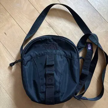 THE NORTH FACE 블랙 숄더백