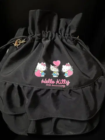 헬로키티 50주년 기념 숄더백