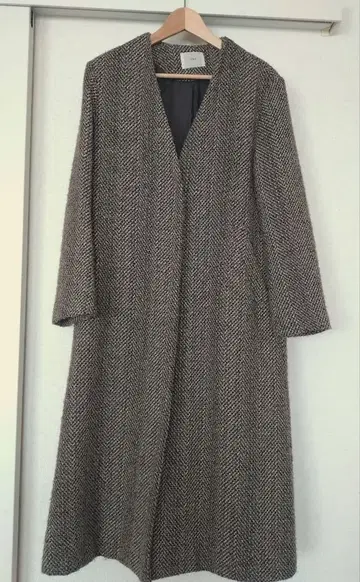 IENA 이에나 트위드 노카라 코트