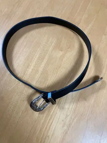 블랙 합성 피혁 벨트 장식 버클