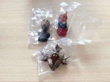 제일복권 울트라맨 괴수 초대전 vol.2 F상 괴수 머리 감상 3종