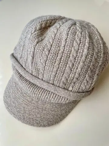 BK 케이블 짜임 니트 캡 라이트 그레이