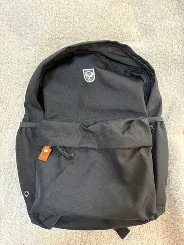 KEY MEMORY 블랙 백팩