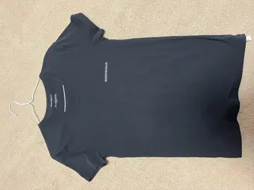 엠포리오 아르마니 블랙 T셔츠 V넥