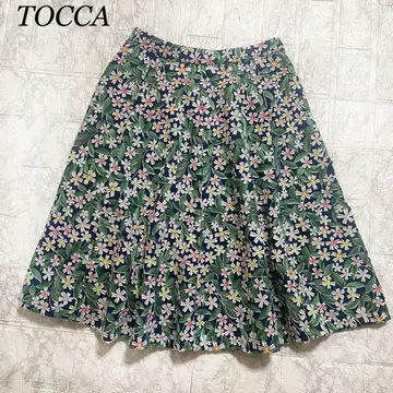 토카 스커트 플레어 꽃무늬 자수 보타니컬 TOCCA 고급 깔끔한