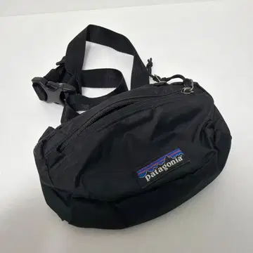 patagonia 바디백 웨스트 파우치 블랙