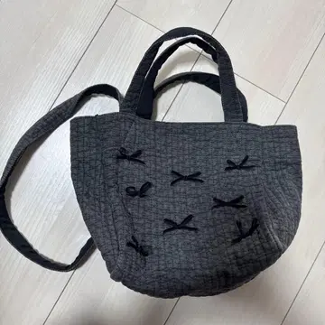 Gypsophila 리본 토트백 Town Bag (S) Black