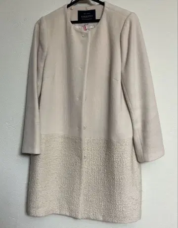 JUSGLITTY 아이보리 롱 코트