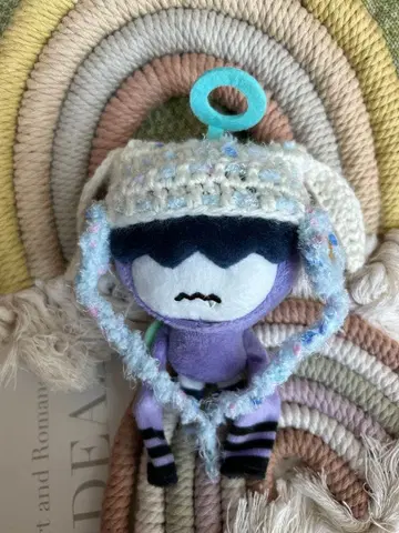 TXT 뿔바투 귀달린 니트 모자