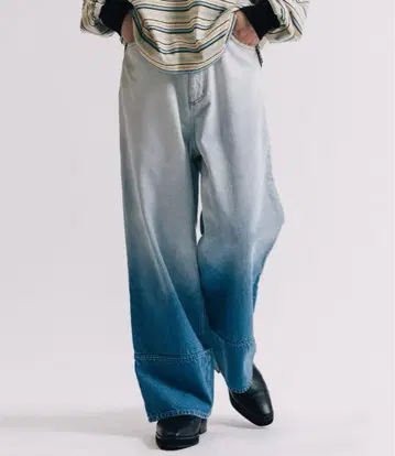 그라데이션 디자인 와이드 레그 데님 팬츠