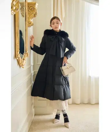 후드 리본 롱 다운 코트