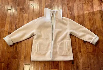 오파크 클립 리버서블 자켓 아이보리