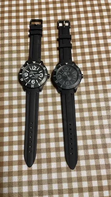 블랙 손목시계 2세트