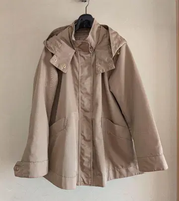 내추럴 뷰티 베이직 후드 부착 자켓