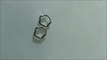 실버 후프형 귀걸이 소형