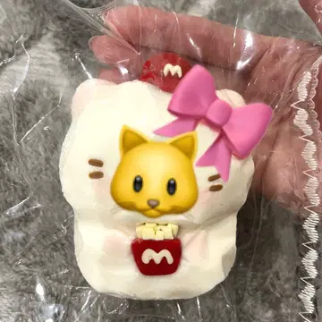 kikisquishy 아이스 버터 통통 화이트 고양이 스퀴즈