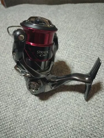 SHIMANO STRADIC C2000S 스피닝 릴
