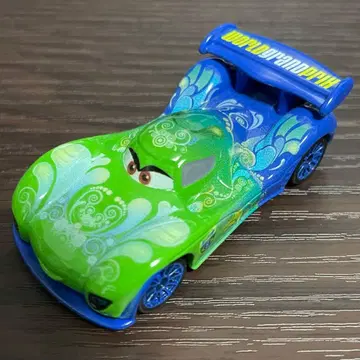 토미카 카즈 칼라 베로조