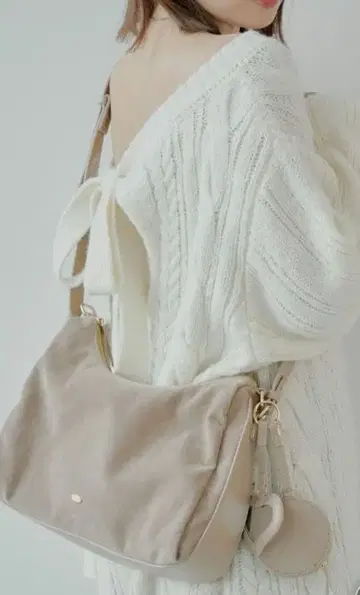 CHICO 파우치 참 포함 스웨이드 콤비 보스턴 백 베이지