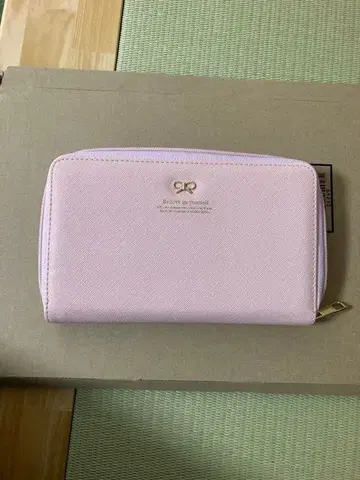 지퍼식 핑크 장지갑