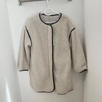 라이트 베이지 플리스 자켓 S 미사용 새상품