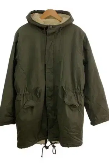 올리브 그린 후드 부착 모즈 코트
