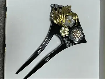 일본풍 머리 장식 블랙 컬러 꽃 모티브