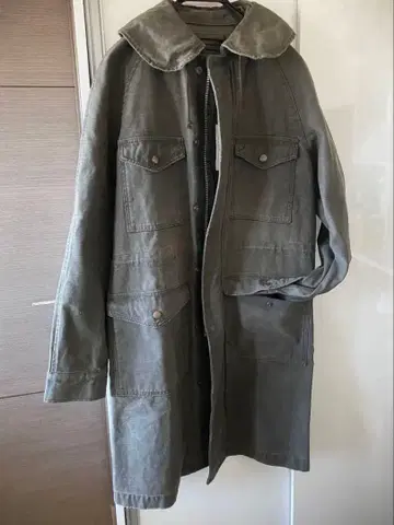 그레이 모즈 코트