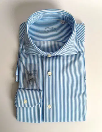 [새상품] ONLY GREEN 초신축 긴팔 슬림핏 색스 목둘레 38