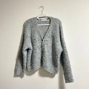 [ 새상품급 ] 그레이 V넥 가디건 M 사이즈 모코모코 겨울