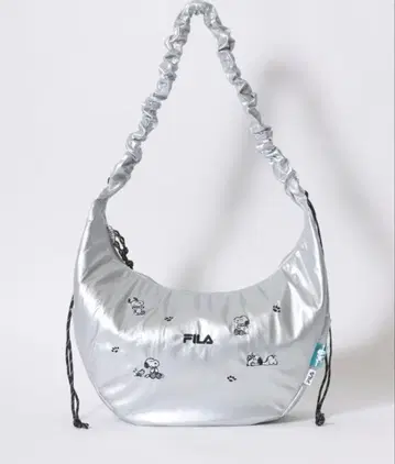 FILA 스누피 콜라보 백 실버