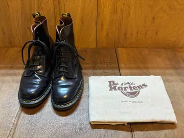 닥터마틴 영국제 MIE 1460 8홀 부츠 UK7