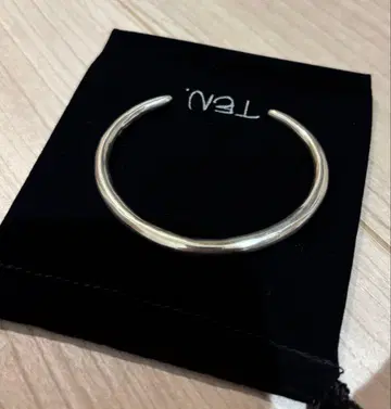 TEN. 호른 뱅글 실버 미사용 새상품