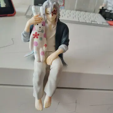 귀멸의 칼날 라운드원 한정판 우즈이 텐겐 크라프트 피규어