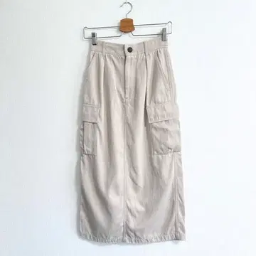 allureville 24년제 벌키 치노 카고 스커트 알아바일