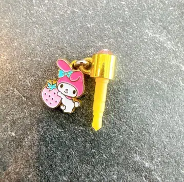 마이멜로디 딸기 이어폰 잭