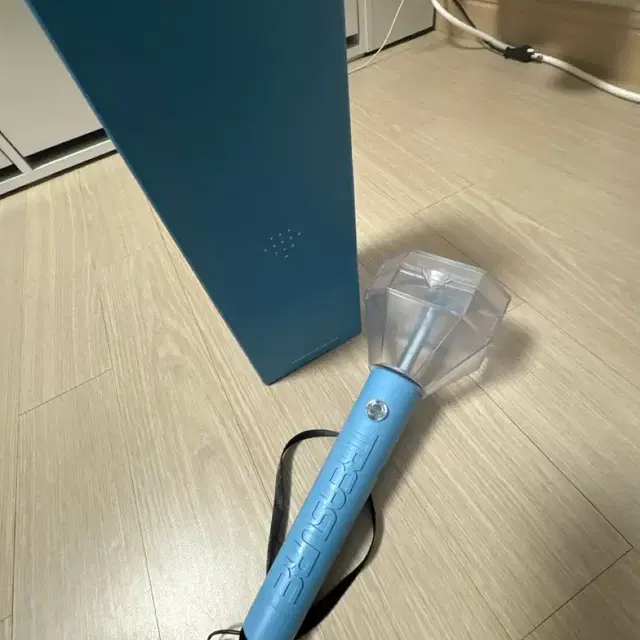 트레저 응원봉 트라이트