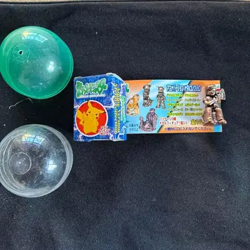 피카츄 캡슐 토이 메탈 피규어 타케시 주뱃