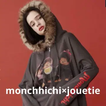 jouetie x 몽치치 퍼 도킹 ZIP 후디 블랙