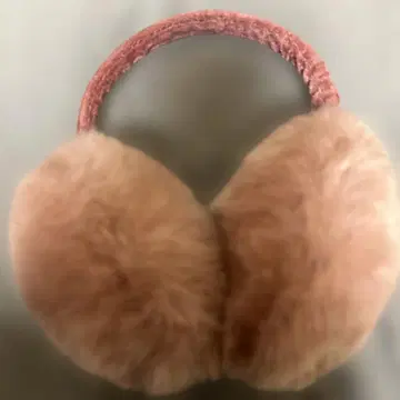 핑크 퍼 귀도리