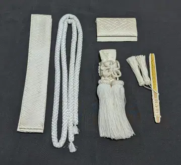 일본 의류 결혼식 신부  세트 화이트 사 문양