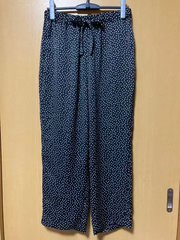 저널 스탠다드 랙 블랙과 화이트 도트 무늬 팬츠