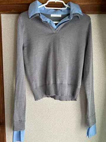 Chico 카라 부착 폴로 니트