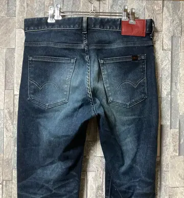 새상품급 EDWIN 에드윈 JERSEYS 저지즈 ER32 (M)