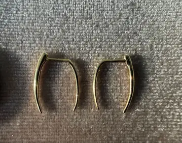 GABRIELA ARTIGAS 가브리엘라 아르티가스 귀걸이