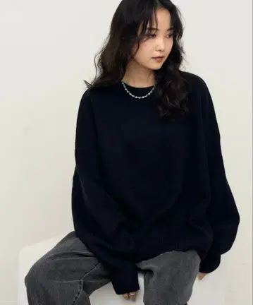 [ NOGLE ] 컬러 루즈 리브 니트 블랙