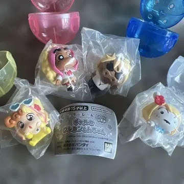 갸루 짱구는 못말려(크레용 신짱) 캡슐 토이 4체 세트