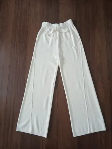 라식 니트 팬츠