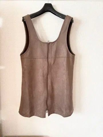 niko and - 모듬 2WAY ZIP 미니 원피스 카멜