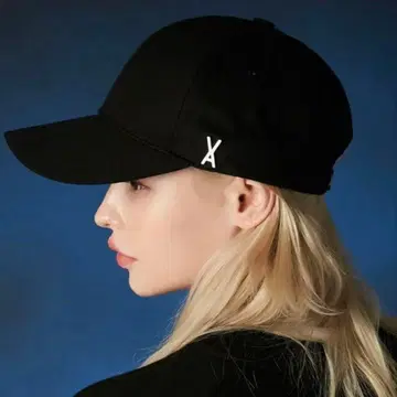 VARZAR(바자르)/Stud logo 오버핏 볼캡